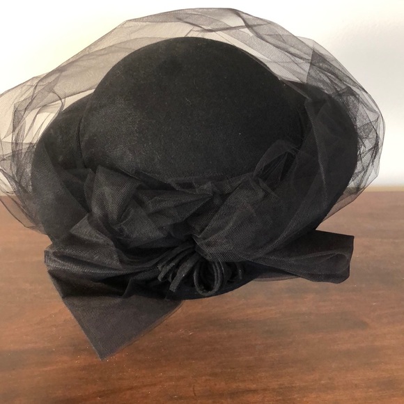 Black Wool Hat - Picture 4 of 6